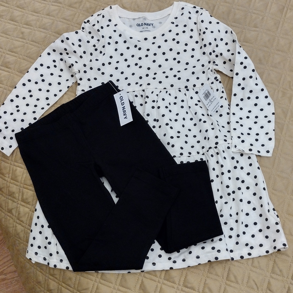 3/$30 2-pcs Old Navy Black & White Polka Dot Cotton Dress with Black Leggings